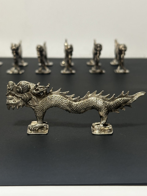 Silver set of decorative dragons - 3