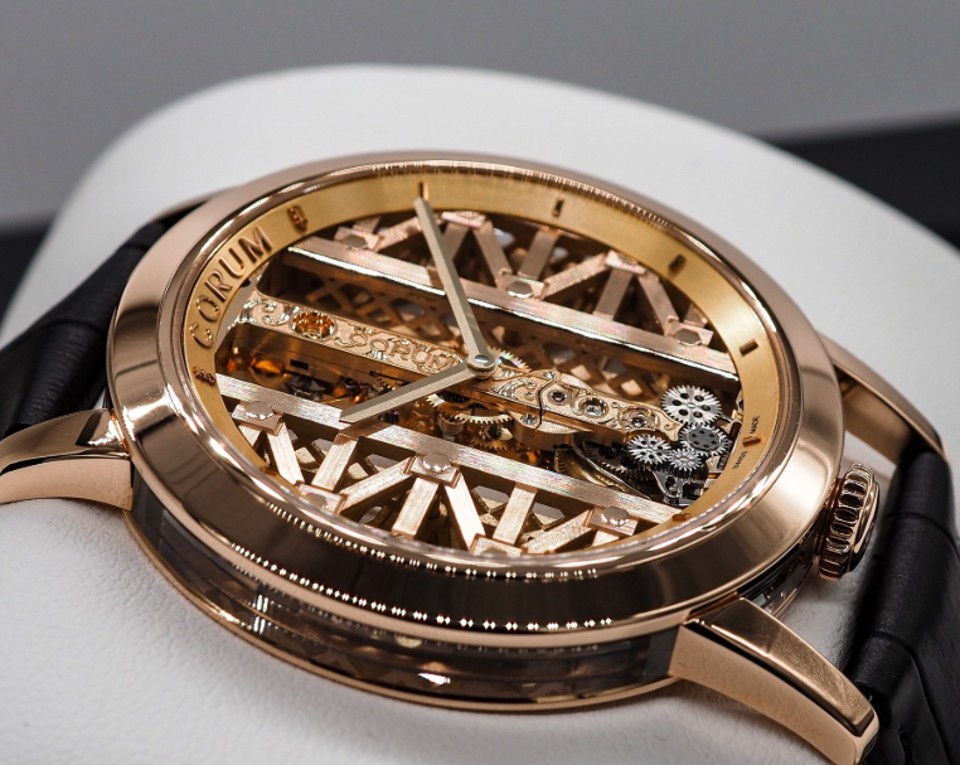 Golden Bridges 43 18K Rose Gold