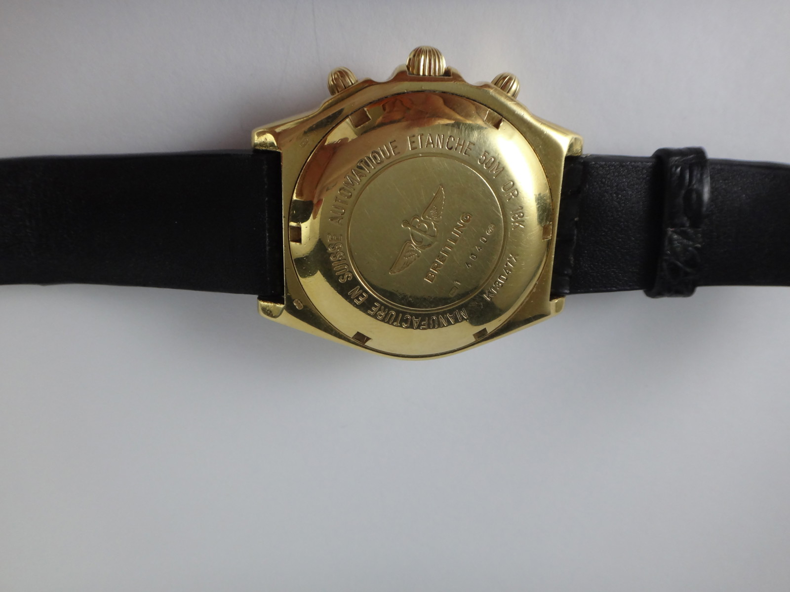 BREITLING – 18K SOLID GOLD CHRONOGRAPH