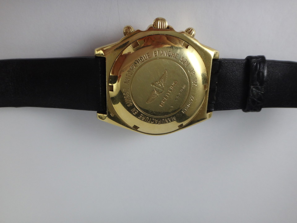 BREITLING – 18K SOLID GOLD CHRONOGRAPH