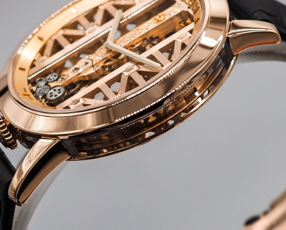 Golden Bridges 43 18K Rose Gold