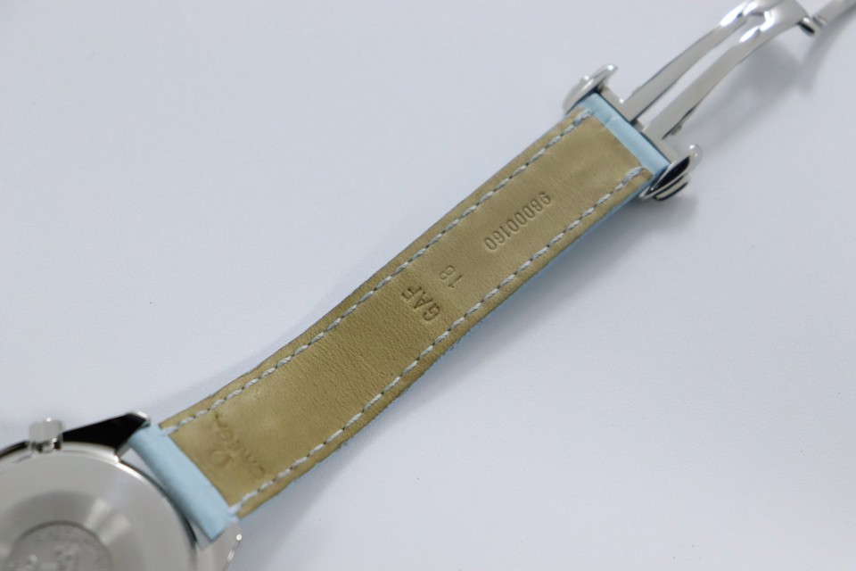 OMEGA Speedmaster Ladies’ Chronograph, MOP Dial