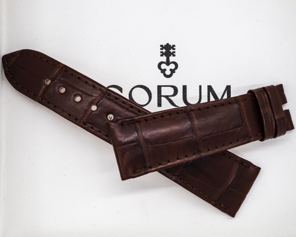 Golden Bridges 43 18K Rose Gold