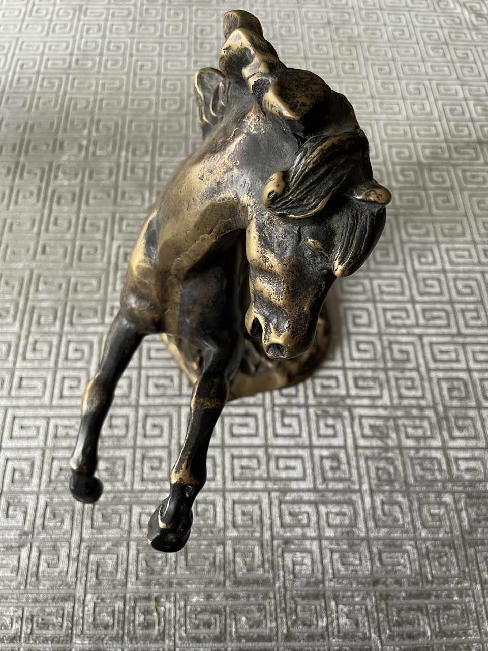 Beautiful bronze horse statue from the workshop of F.C. Woerffel, marked, turn of the 19th-20th century