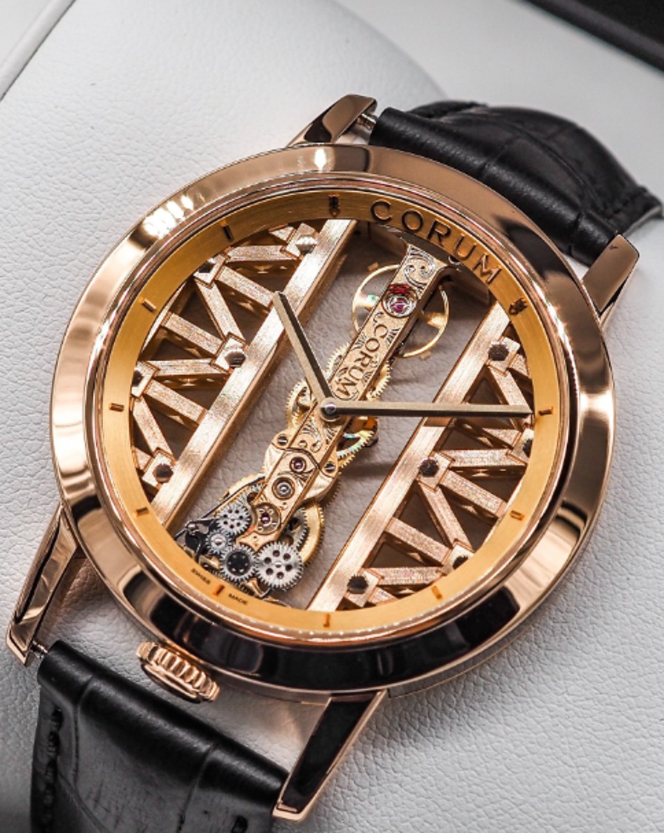 Golden Bridges 43 18K Rose Gold