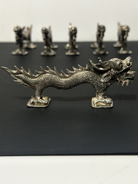 Silver set of decorative dragons - 7