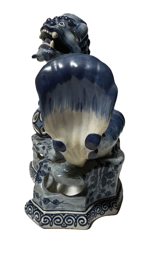 Three-Piece Delft Blue Porcelain Clock Garniture - 11