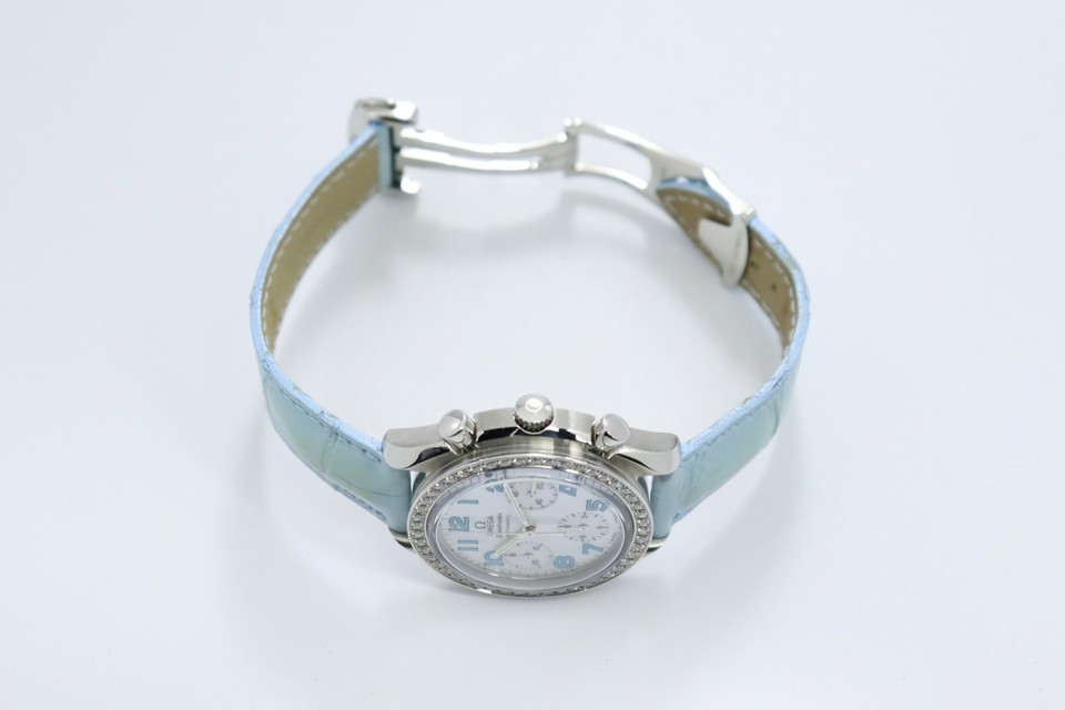 OMEGA Speedmaster Ladies’ Chronograph, MOP Dial